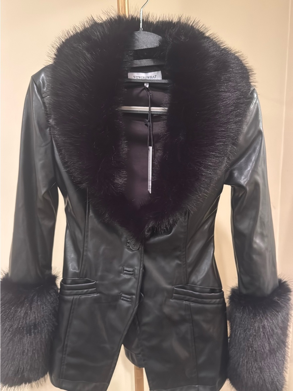 Weworewhat Women’s Black Faux Leather Coat with Faux Fur Trim
